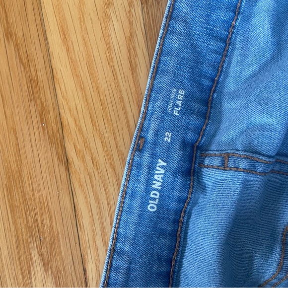 Old Navy Women Plus Size 22 Blue Light Wash Denim Boho High-Rise Flare Jeans - Picture 7 of 7